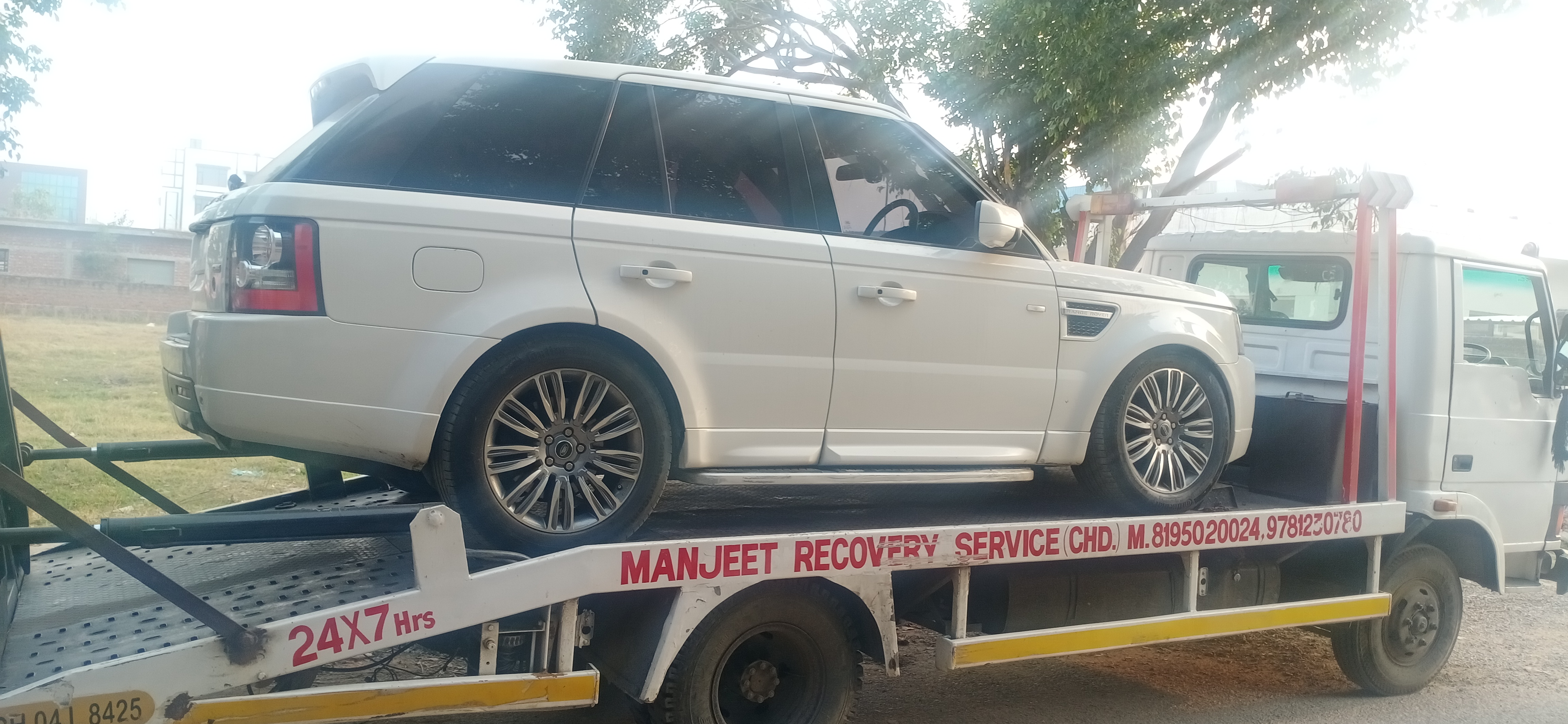 Car Towing Service In Kharar  | Manjeet Towing Services | Best Car Towing Service In Kharar, Car Towing Service near me, Car Breakdown Service In Kharar, Towing Service In Kharar, Flatbed Towing Service In Kharar  - GL91038